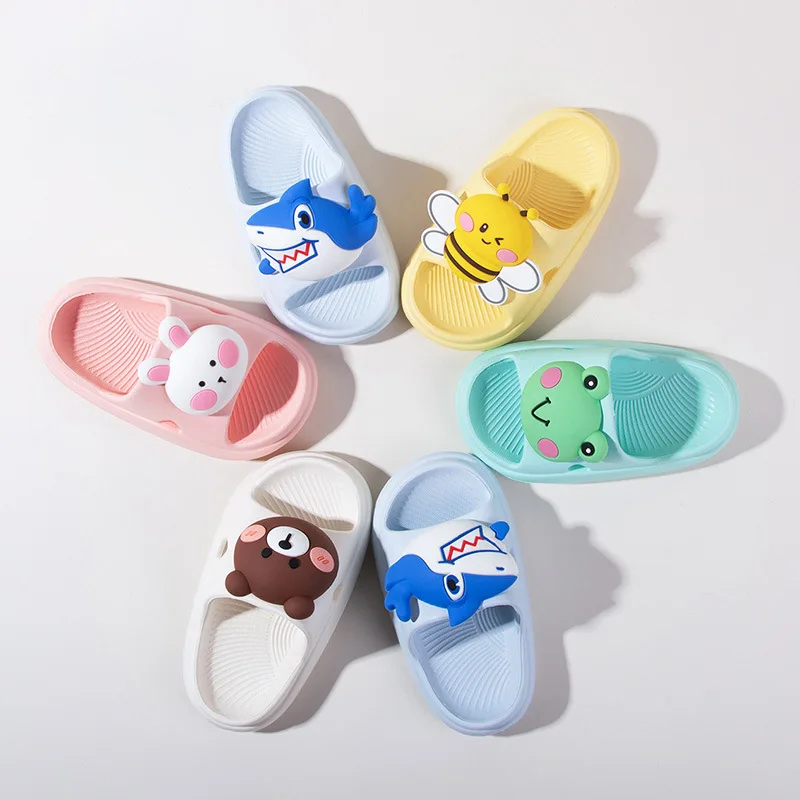 

Модные детские сандалии для девочек 2026 года, летние новинки, милые универсальные шлепанцы, удобные нескользящие пляжные туфли для детей