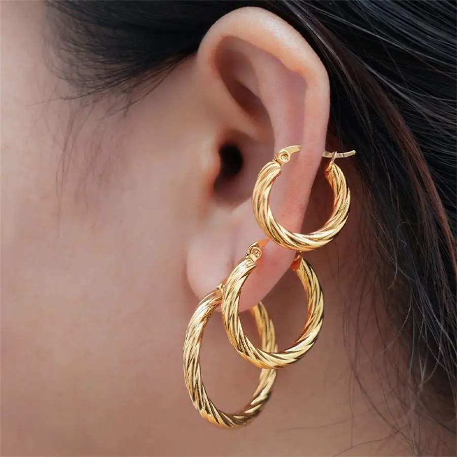 Vintage 18K Gold Plated Stainless Steel Round Diagonal Stripe Hoop Earrings Set for Women Trendy Simple Personality Jewelry Gift