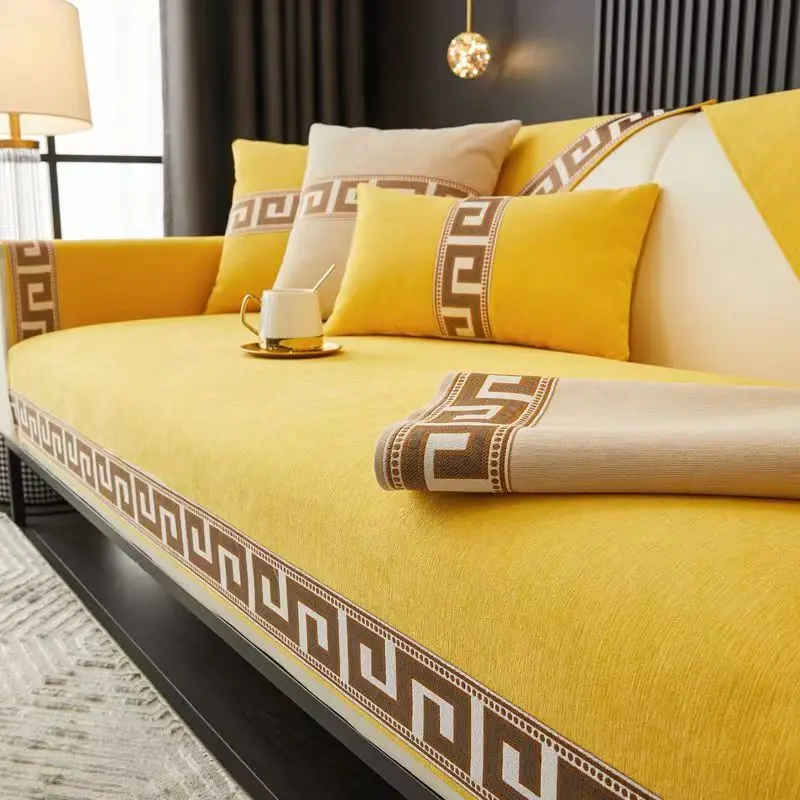 Luxury Cloud Pattern Sofa Towel Gold Edge Chinese Solid Color Thicken Chenille Sofa Cover Anti-slip Couch Covers for Living Room