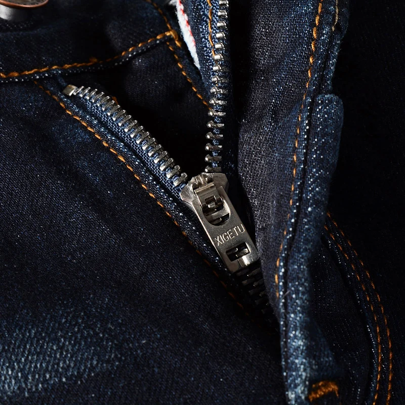 Summer Fashion Designer Men Jeans Retro Black Blue Embroidery Elastic Short Ripped Jeans Patched Vintage Casual Denim Shorts Men