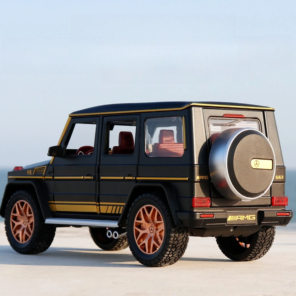 

OK 1:24 G63 Shadowwing Edition Alloy Car Model Large Sound and Light Toy Off-Road Vehicle Diecast Alloy Car Model Collectible