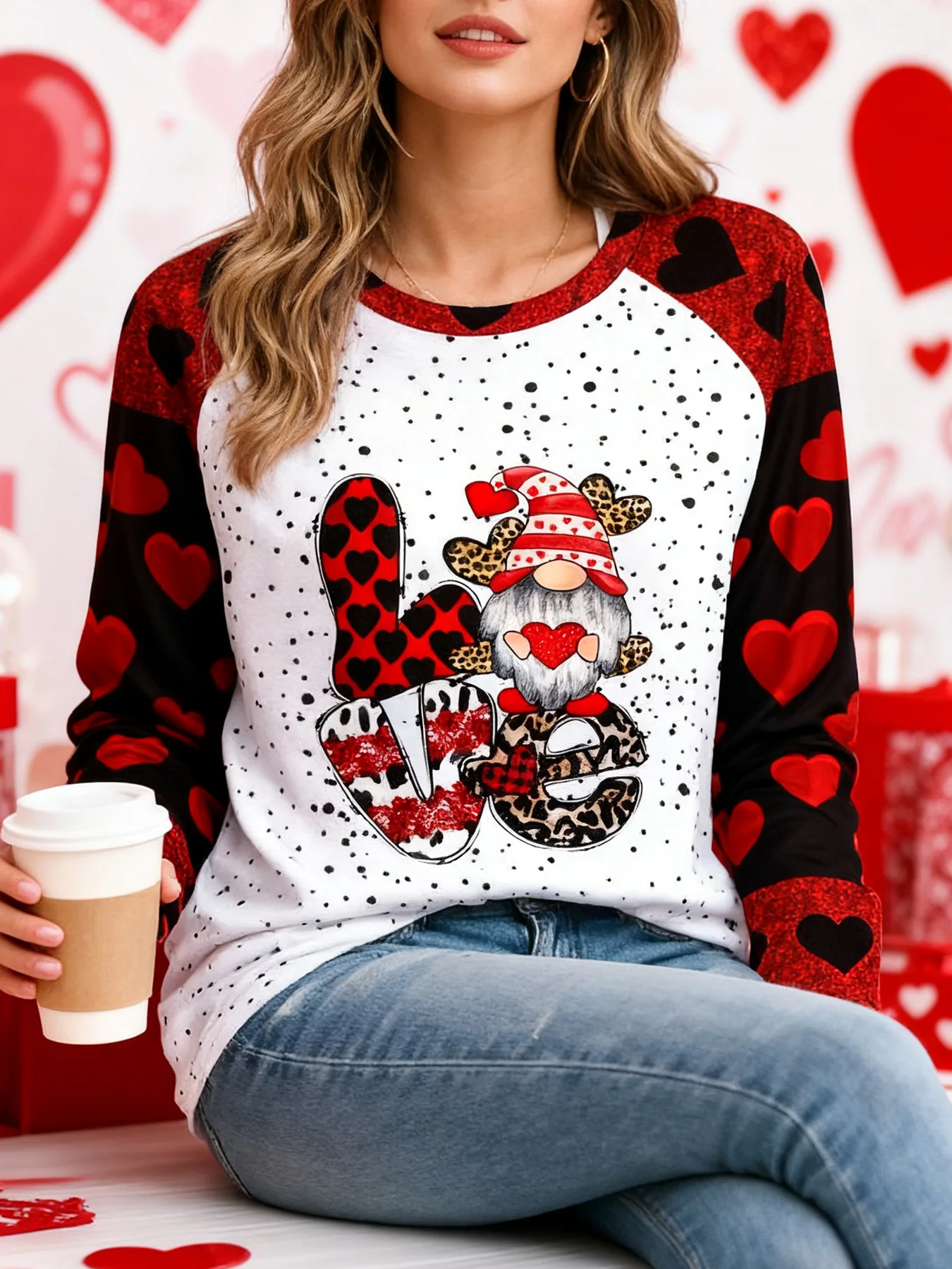Plus-Size Damen-Oberteil mit Valentinstags-Grafikdruck, Raglanärmeln, Rundhalsausschnitt, elastisch, lässig, für den Alltag. – Detail 7