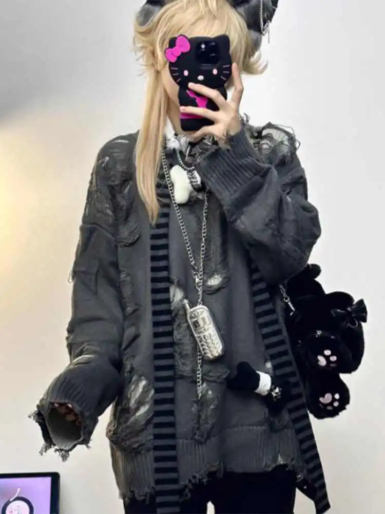 2025秋冬 レディース グランジ系 原宿風 Oネック 長袖 バディスタイル セーター デザインニット オーバーサイズ 2000年代 ゴブリンコア 新作