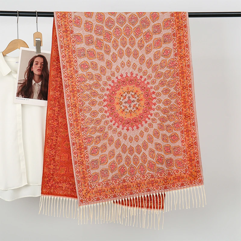 

Luxury Brand Cashmere Women Paisley Scarf Winter Warm Shawl and Wrap Bandana Pashmina Female Foulard Square Thick Blanket Poncho