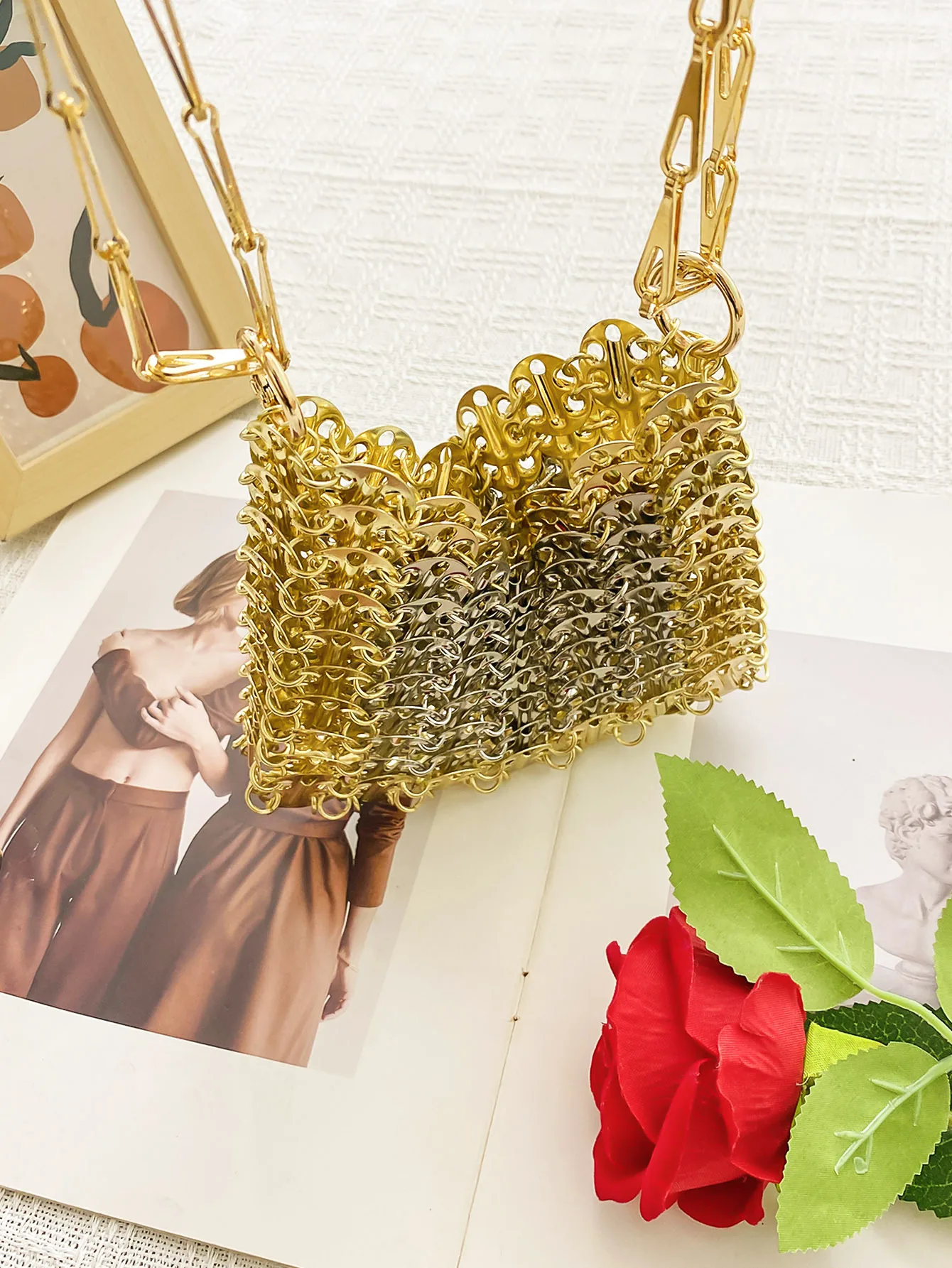 Metallic Sequined Crossbody Bag Luxury Golden Shoulder Bag Handmade Sheet Woven Bags For Women Handbags Designer Evening Bags