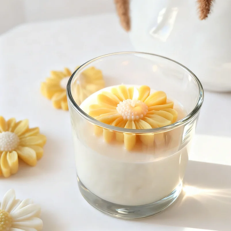 

89LPSB7JY5 Luxury Minimalist Soy Wax Candle - Sunflower Scented Aromatherapy