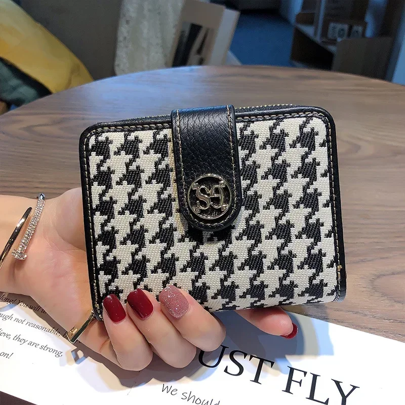 Purse women short leather niche design 2024 new thousand bird lattice lady folding organ card purse documents clip square bag