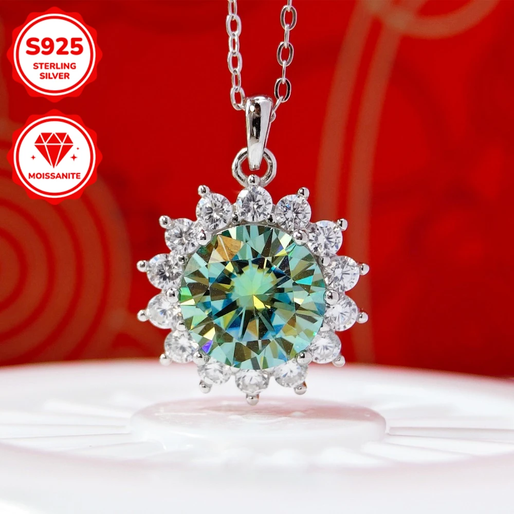 1pc 1/2/3/4/5 Ct S925 Silver Classic Sunflower Design Pendant Necklace, Set with Blue-green Moissanite, Dazzling and Beautiful.
