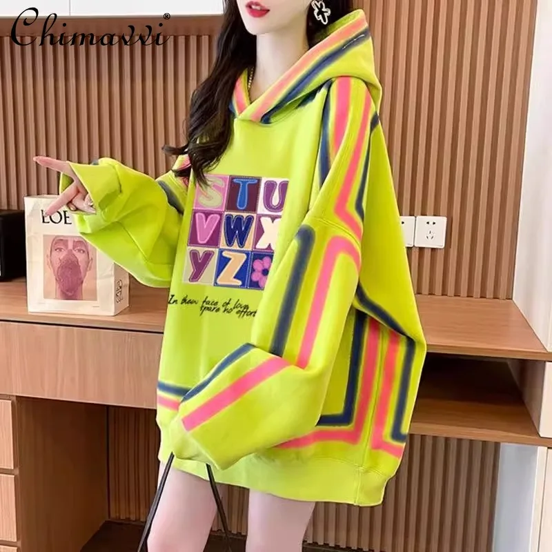 

Autumn New Contrast Color Letter Graffiti Personality Line Printing Design Sense Loose and Skinny Top Hooded Sweater For Women