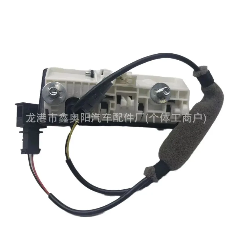 Adecuado para interruptor de puerta trasera, interruptor de botón de maletero de cámara de alta definición 5N0827566AA