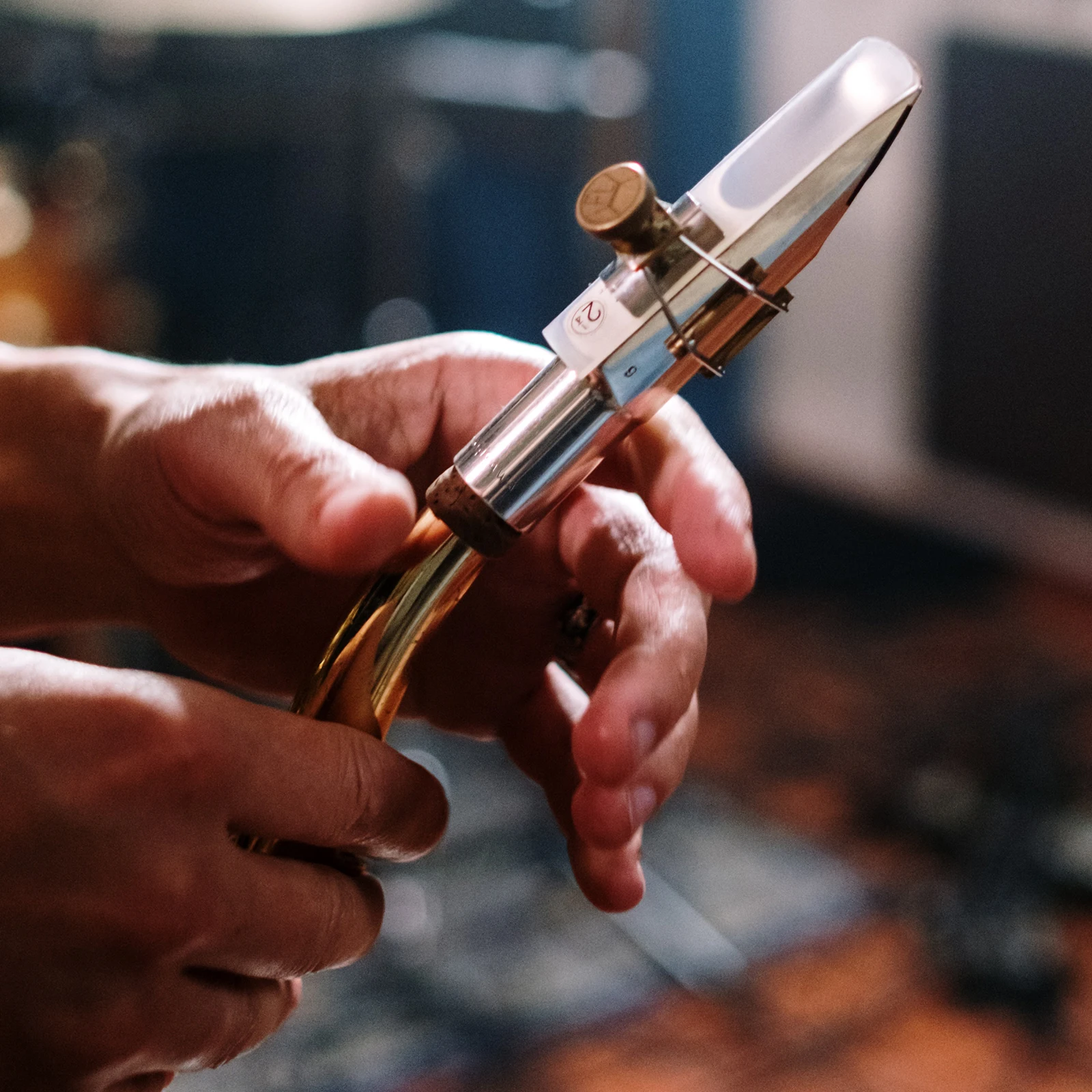 

2Pcs Sax Neck Cork Sheets Natural Cork Softwood Flexible Noise Resistant Sealing Pads Saxophone Clarinet Replacement Woodwinds