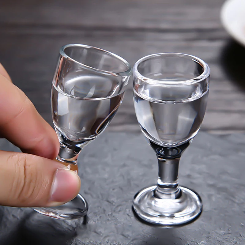 7pcs Wine Glasses Set Small Wine Cups Liquor Glass Drinking Creative Exquisite Cup Transparent Mini Cups Set Goblet Shot Glass