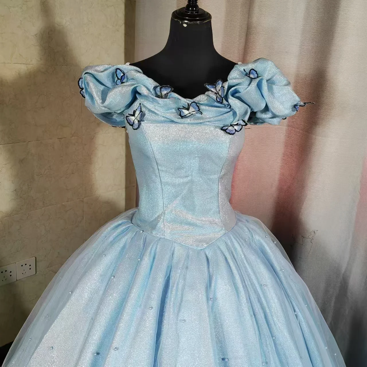 Custom New Shinny Blue Quinceanera Dress With Butterfly Organza Sweet 15 Masquerade Ball Gowns