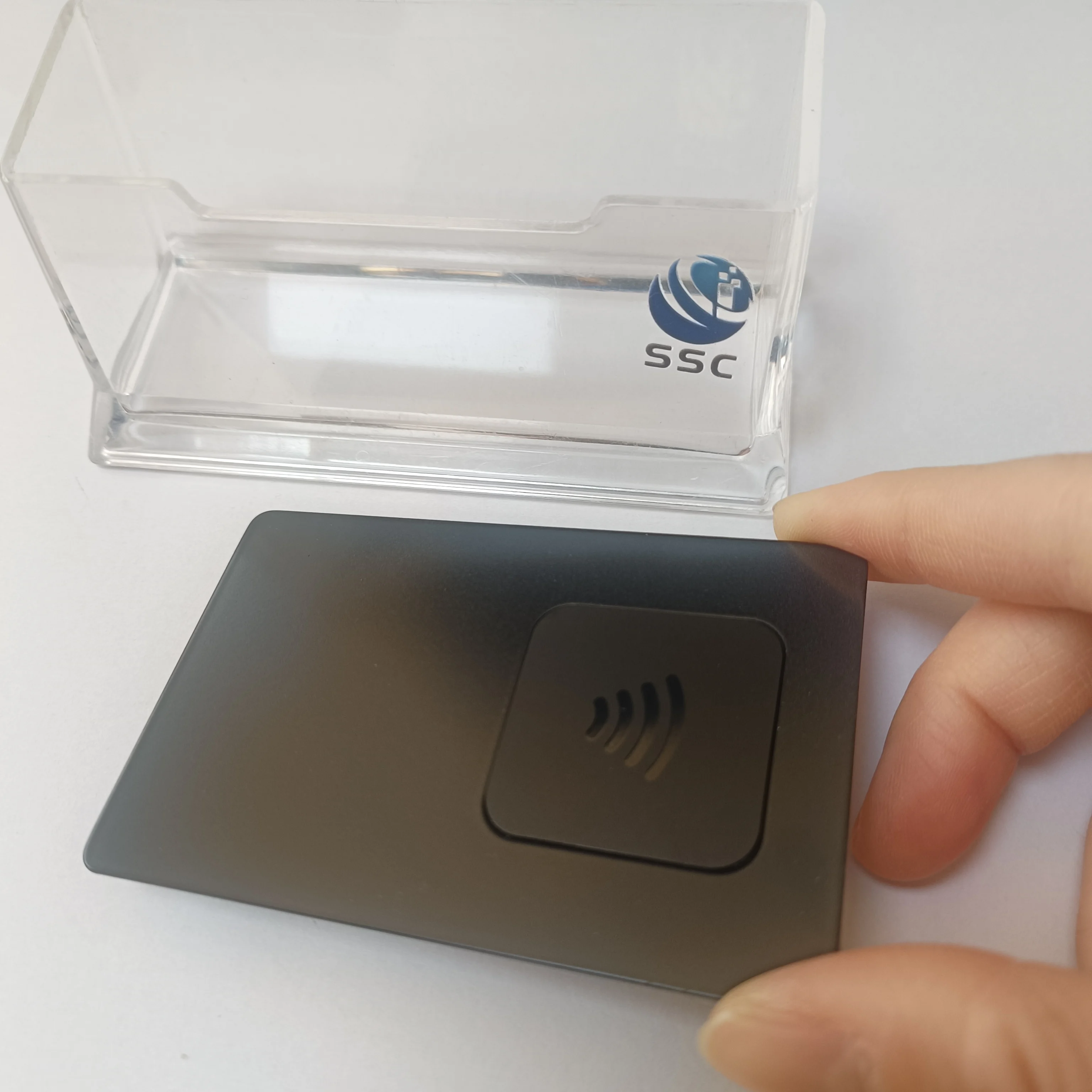 custom. High-end Custom Nfc Metal Cards Business Card With Qr Code Nfc 4K Gold Nfc Metal Business Card