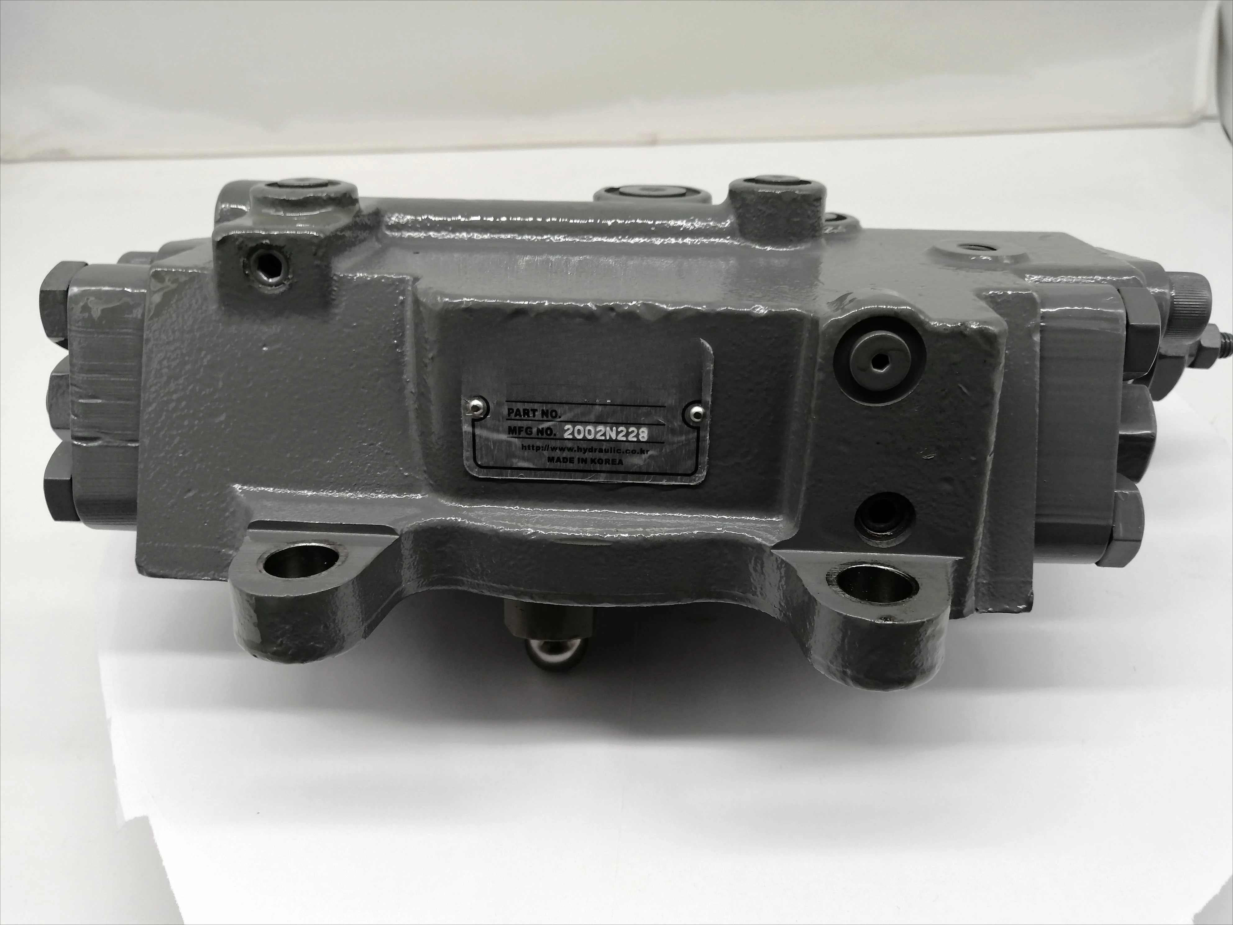 Excavator Handle New SBS80 Excavator Hydraulic Pump Regulator E312C 314C Regulating Valve