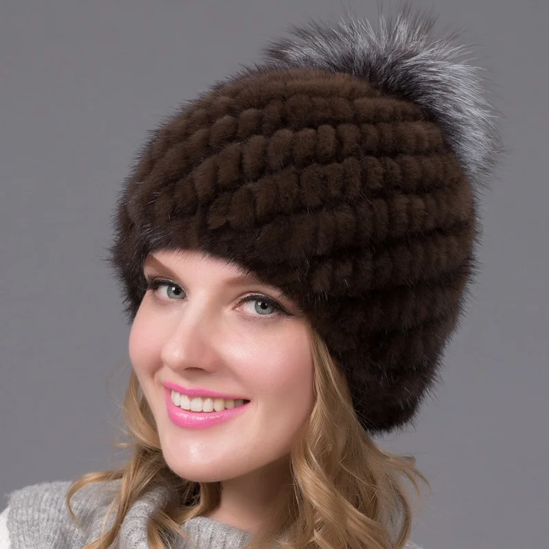 

Winter Foreign Trade Mink Fur Grass Woven Hat for Women's Fashion Thickened and Encrypted Fox Fur Ball Pineapple Hat