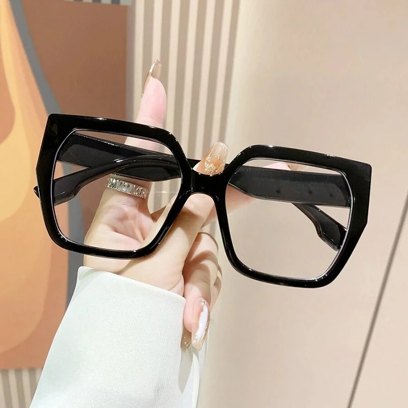

Fahion Vintage Cycling Square Sunglasses Men Women Retro Traveling Glasses Unisex Ins Popular Fishing Shades Driving Eyewear