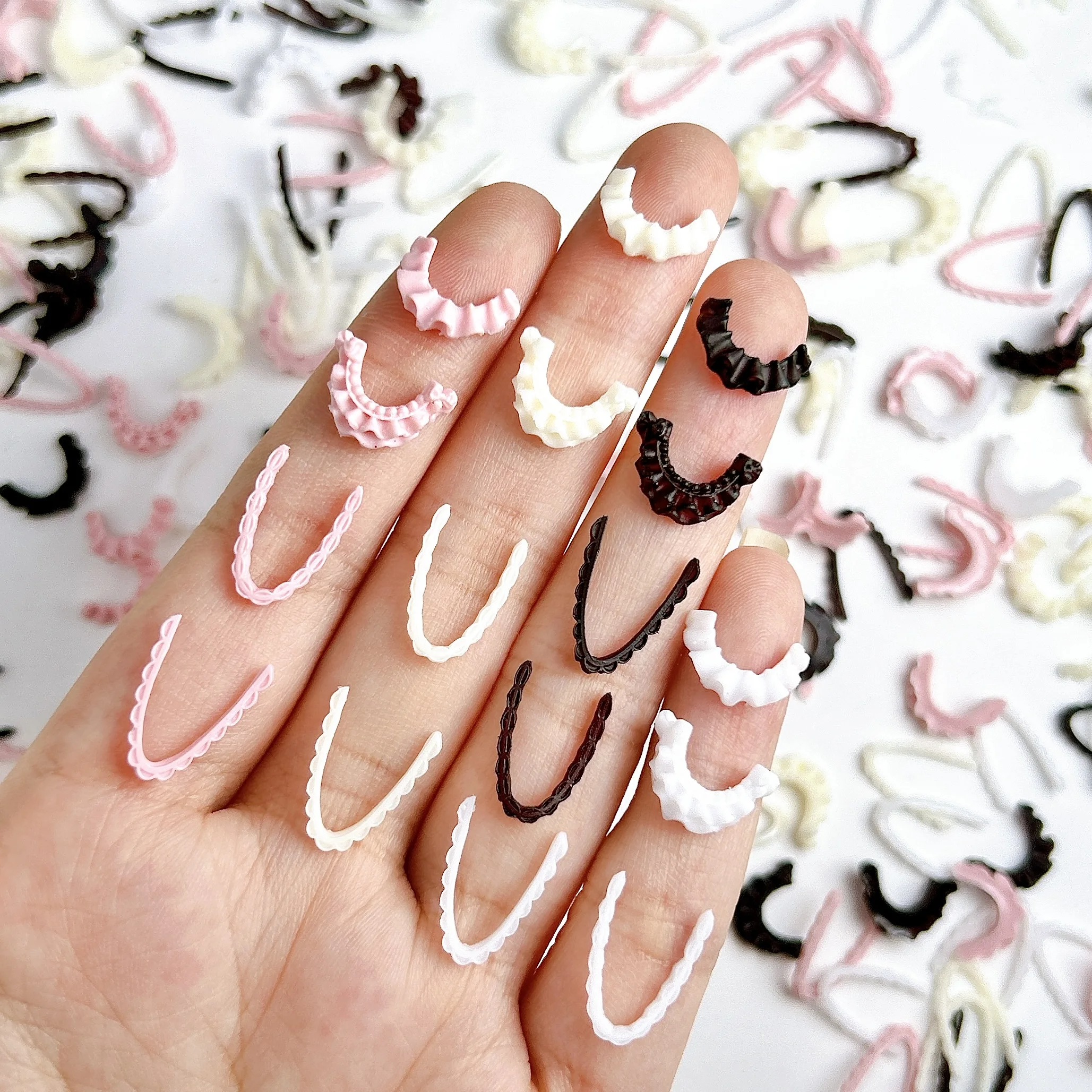 30 Uds. De cinturón Floral de encaje francés multicolor, dijes de resina para uñas, cinta de encaje de princesa minimalista 3D, decoraciones artísticas para uñas DIY