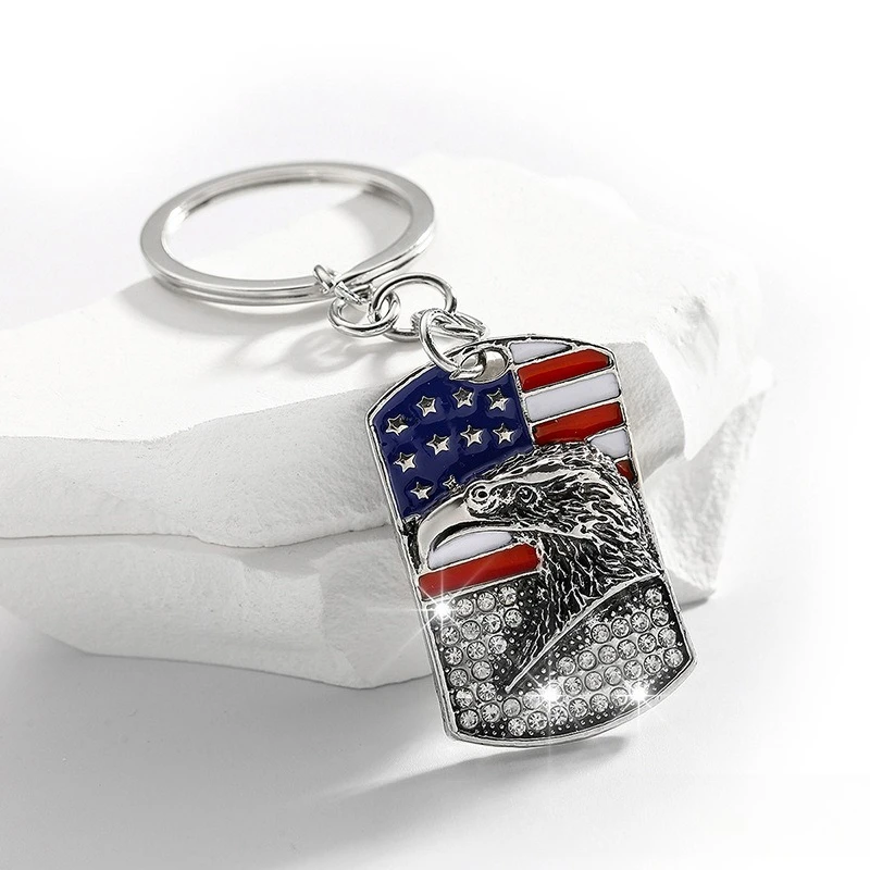 Europäisch-Amerikanischer Retro-Schlüsselanhänger Personalisierter Adlerförmiger Stilvoller Unisex-Schlüsselring Modisches Accessoire für den Alltag