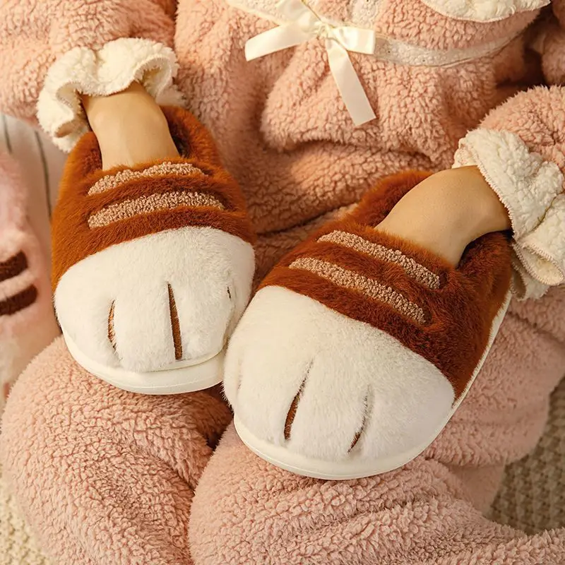 2025 Women's Cat Paw Cotton Slippers Women's Winter Fleece-Lined Thickened Cute Outdoor/Indoor Cotton Slippers