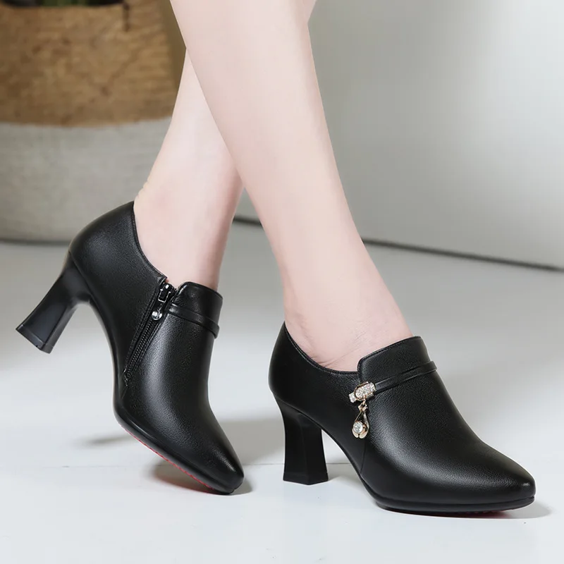 Spring Autumn Comfortable Fashion Deep Mouth Soft Leather Shoes Women\'s Platform Pumps Office Fall Med Block Heels Versatile