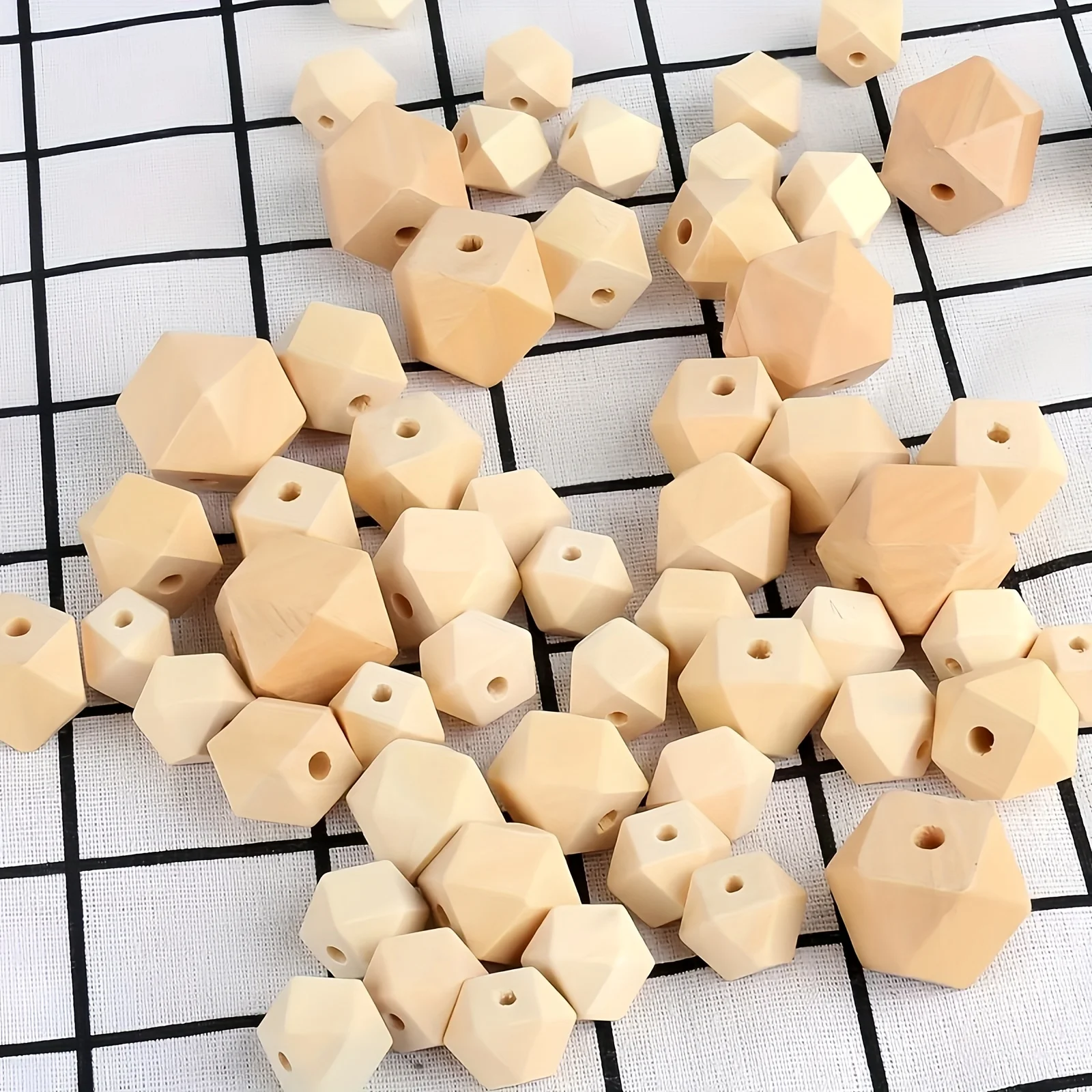 30/20/15Pcs Wooden Octagonal Beads Single Hole Faceted Wooden Beads Natural Eight-sided Wooden Beads Unfinished Wooden Beads