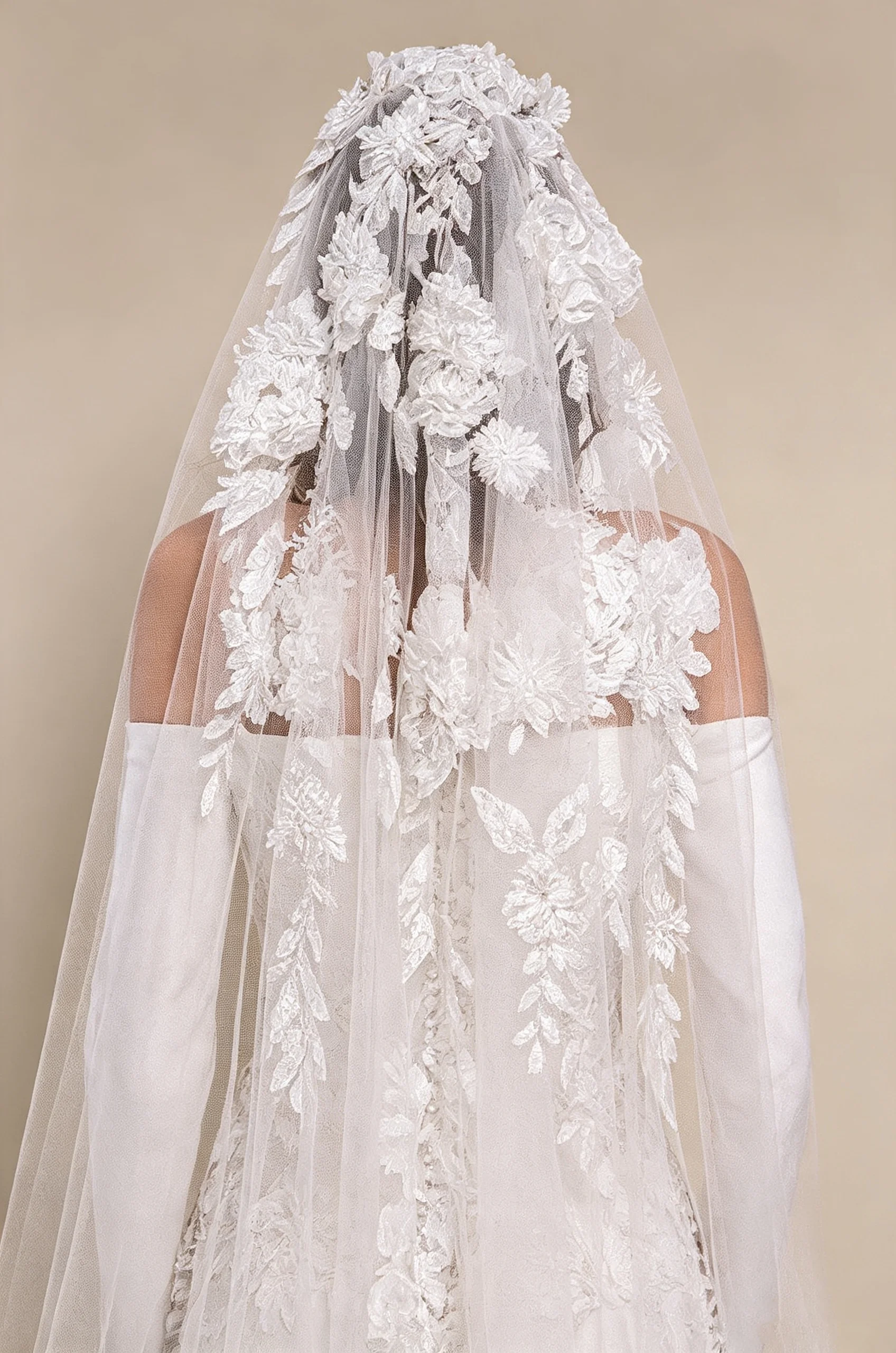 velo-de-novia-de-lujo-tul-suave-borde-de-encaje-barroco-lentejuelas-y-cuentas-de-una-sola-capa-largo-personalizado-mantilla-para-novia