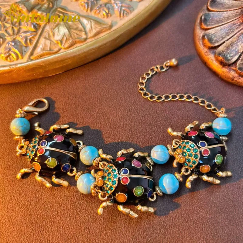 Pulseira Vintage Joaninha Banhada a Ouro com Esmalte Multicolorido e Cristais Turquesa – Joia de Luxo para Festas e Presentes Vintalume