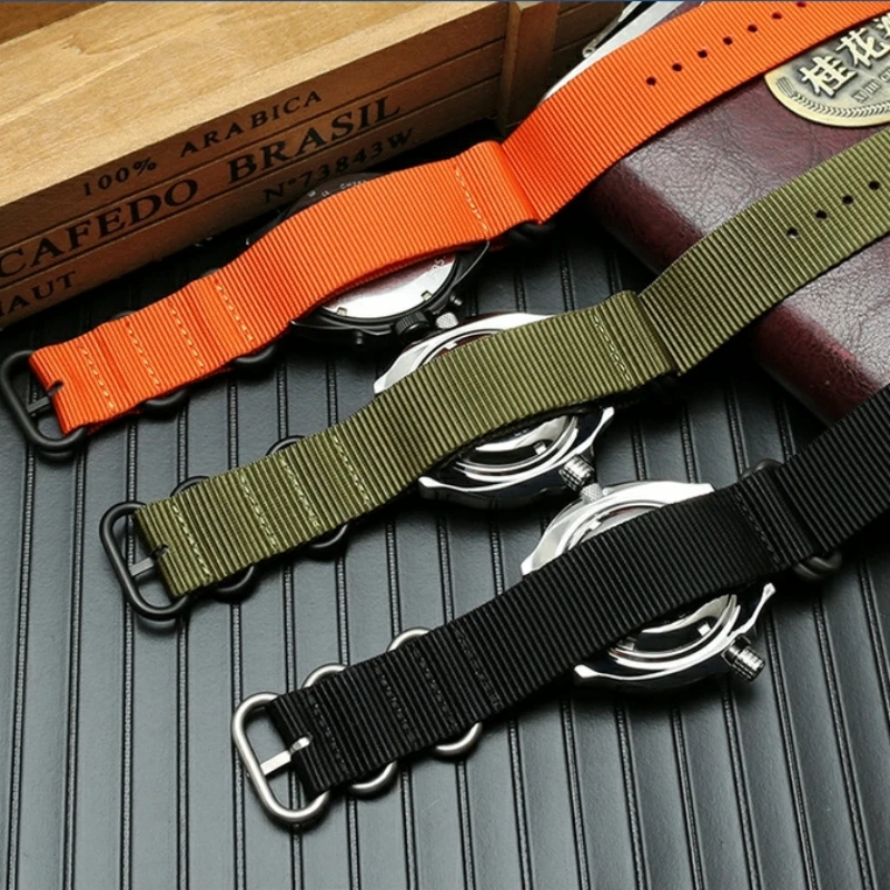 Nylon Uhrenarmband 18mm 20mm 22mm 24mm Nato Strap Premium Armee Sport Loop Dropshipping Militär schwarze Schnalle Gürtel Armband