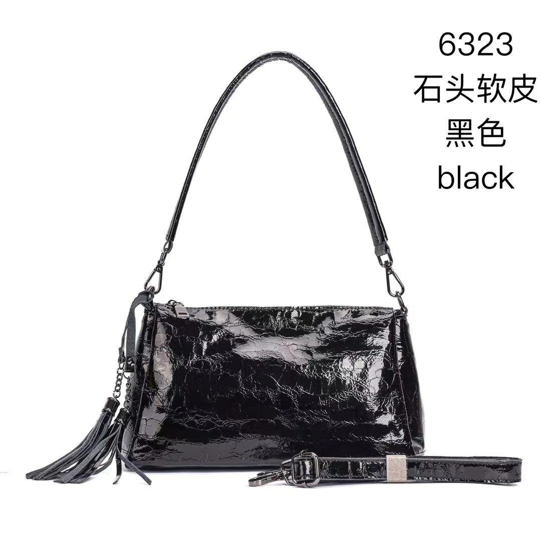 

2025 Light Luxury Fashion High-end Stone Patterned Embossed Women Bag Luxury Brand Personalized Shoulder Bag Dinner Party Trendy