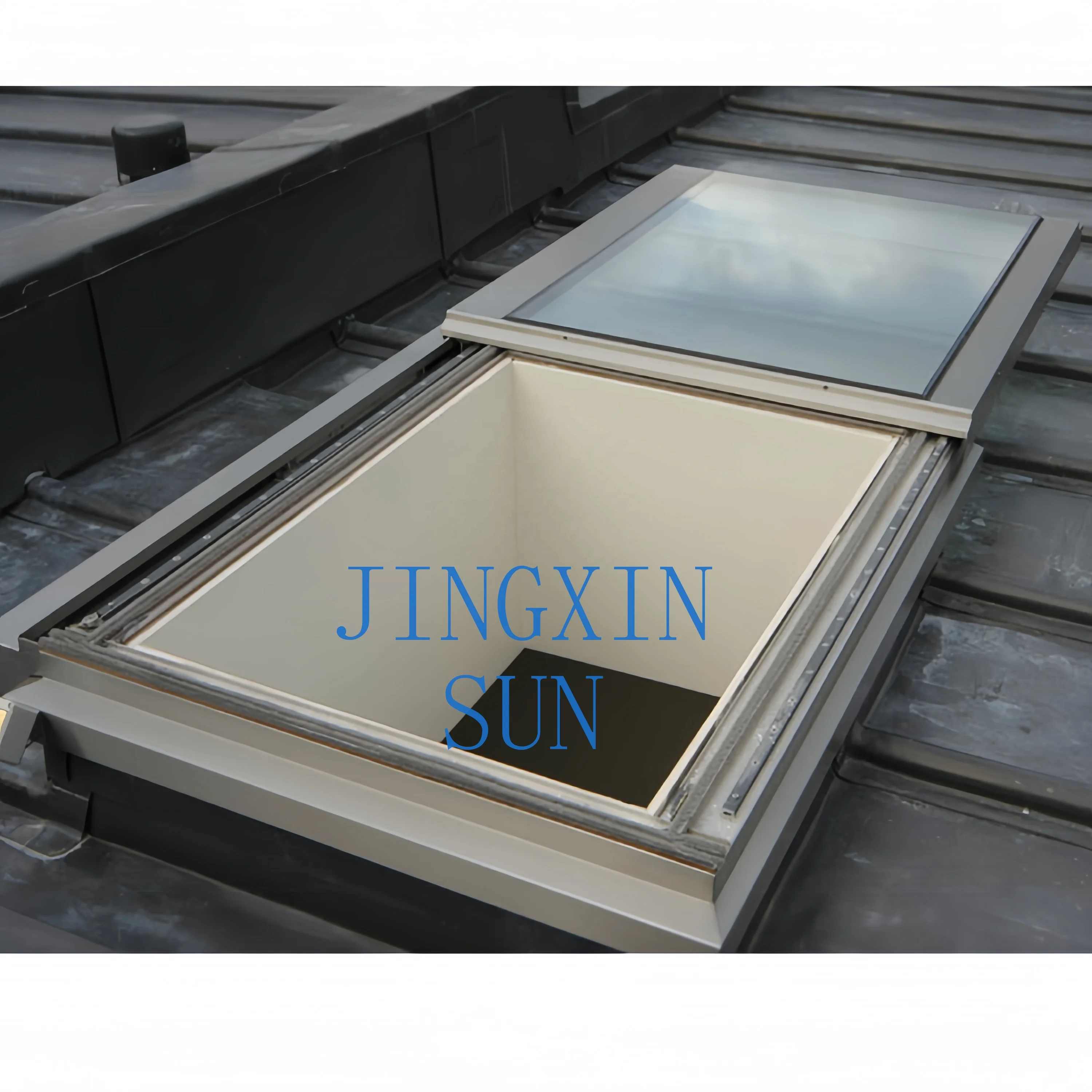 Custom Waterproof Awning Aluminum Tempered Glass Roof Window Electric Blinds Fixed Skylight Roof Window For Sale