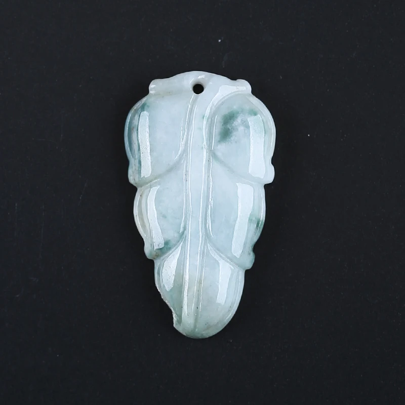 Natural Jade Fashion Jewelry Necklace Accessories Carving Leaf Pendant Bead 40x23x6mm 9.4g