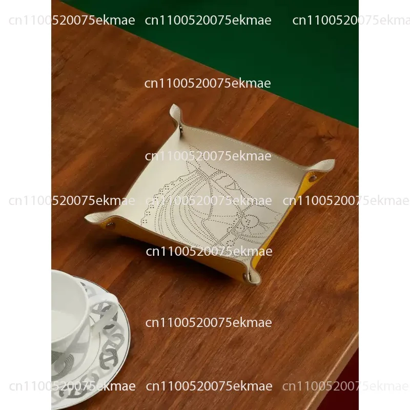 Hand-stitched Cowhide Table-top Hall Storage Box, Key Tray and Storage Tray, 21cm × 21cm