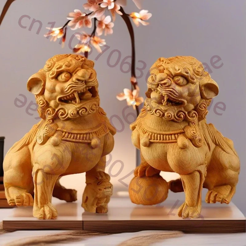 Wood Carving Chinese Forbidden City Lion Statuette , Chinese Characteristics God Beast Animal Home Room Office Feng Shui Statue