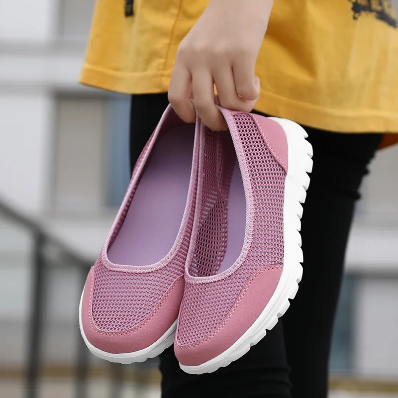 Ademende Gebreide Flats Schoenen Vrouwen Casual Ondiepe Mond Zachte Zool Sneakers Vrouw Super Maat 42 Lichtgewicht Antislip Loafers