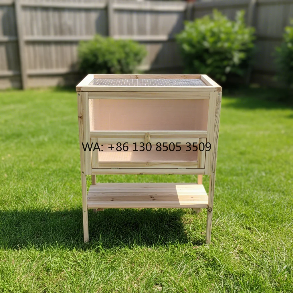 

SDHC003 Modern 3-Tier Solid Pattern Wooden Pet Hutch Button-Closure Storage Shelf for Small Animals Furniture Indoor Outdoor Use