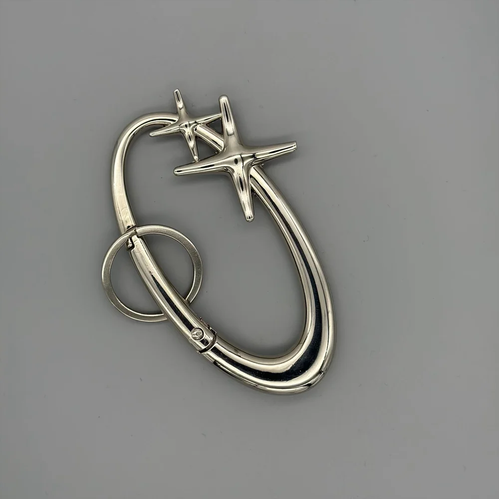 Y2K Punk Star Oval Essential Icon Carabiner Keychain Axe Shaped Mountaineering Car Key Ring Gothic Backpack Decor Korean Fashion
