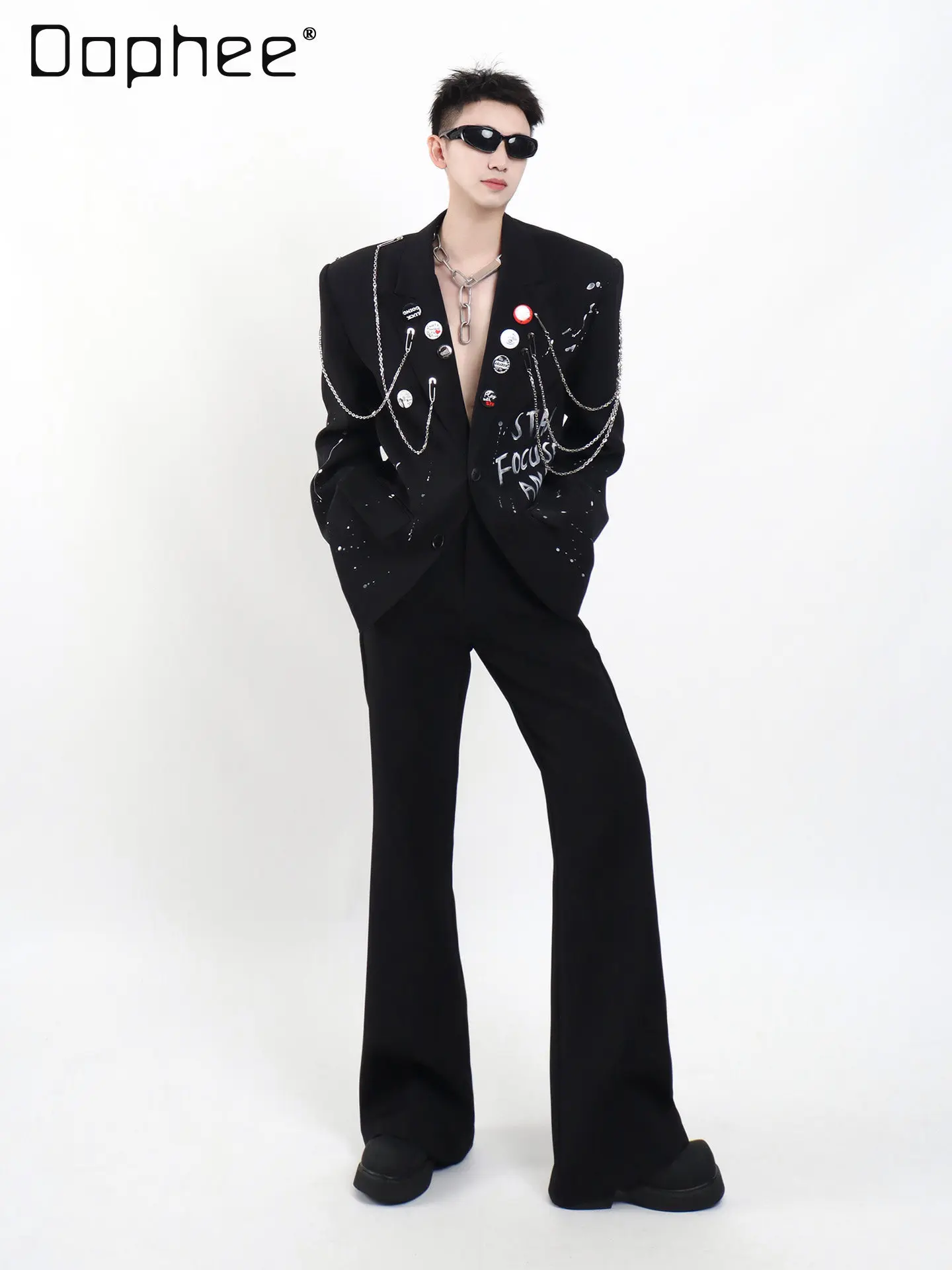 

Весенне-осенний новый мужской повседневный блейзер с принтом, декорированный массивной цепью, свободного кроя, черный, приталенный, с длинными брюками