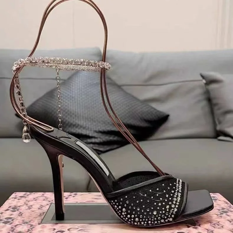 

Square headed fish mouth buckle high-heeled shoes for women in 2024 summer, new mesh, rhinestone chain high-heeled sandals