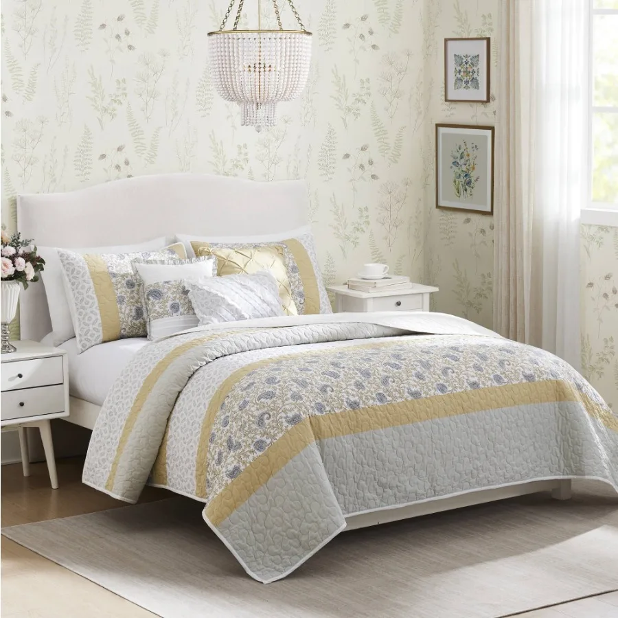 

6 Piece Cn Percale Quilt Set with Throw Pillows