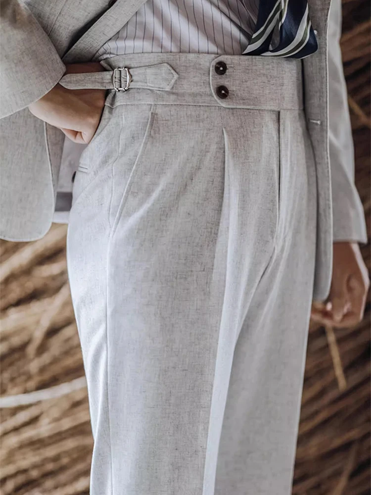 Stylowe męskie spodnie garniturowe w jednolitym kolorze 2025 Wiosna Lato Modne drapowane plisowane spodnie męskie Nowe codzienne spodnie z wysokim pasem