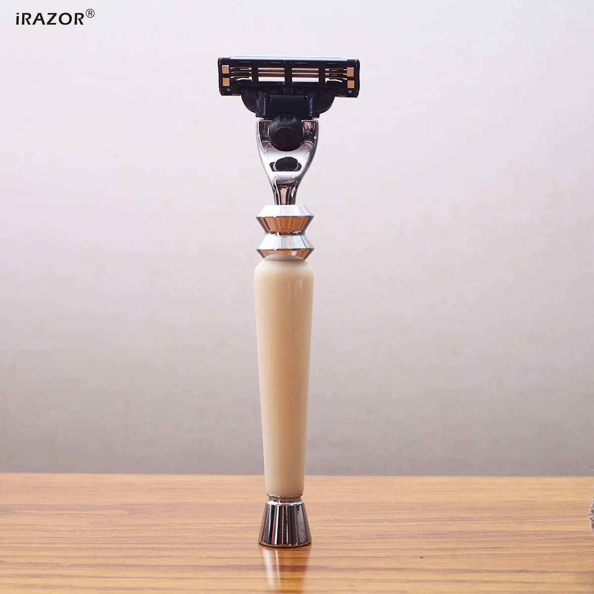 iRAZOR New Classic Mach 3 Safety Razor for Mens Shaving&Womens Hair Removal Replaceable Blade Manual Face Shaver Machine