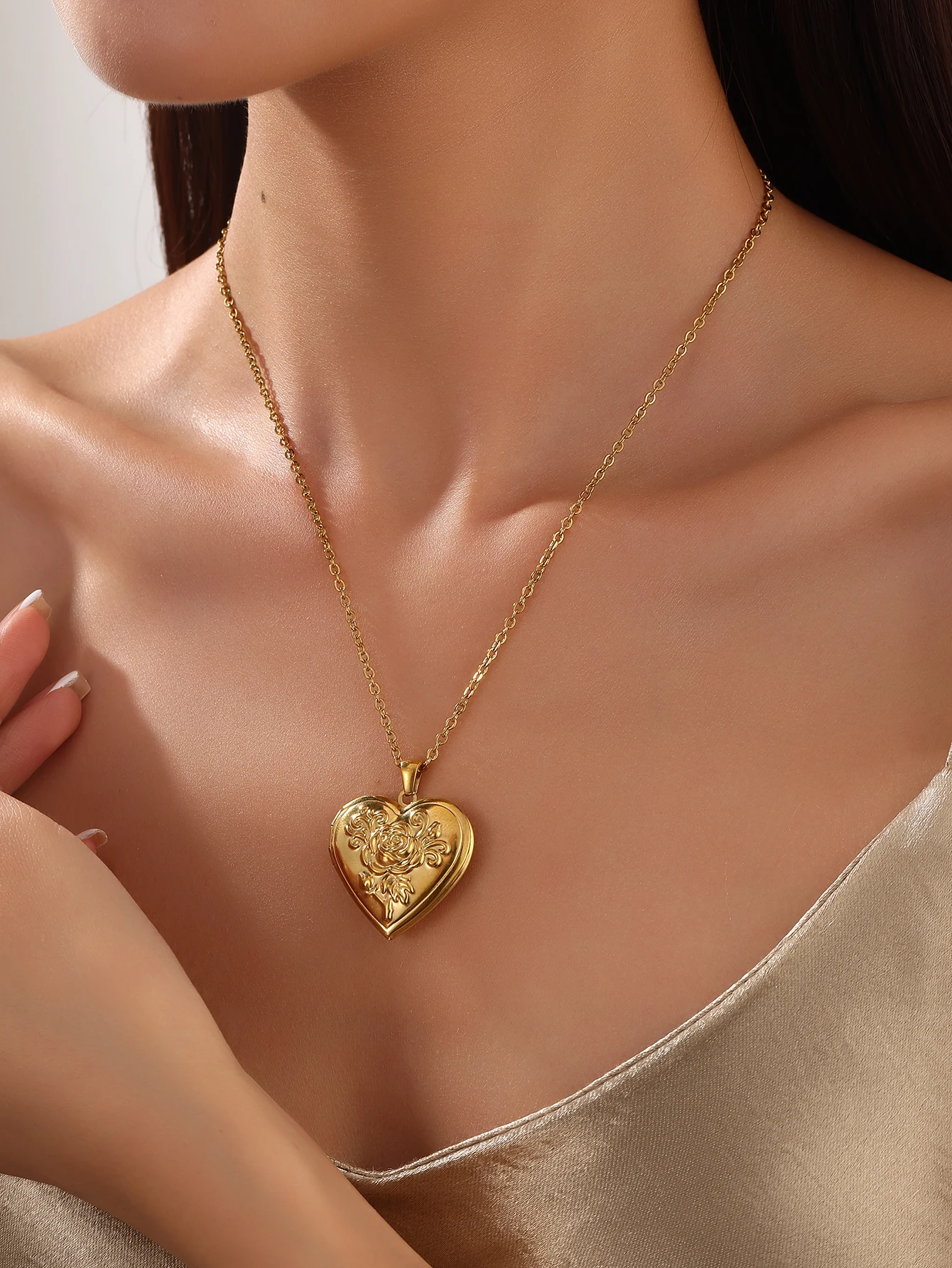 2Pcs Stainless Steel Photo Frame Locket Pendant Heart Openable Locket Photo Locket Frame Charms for Jewelry Making Accessories - view 6