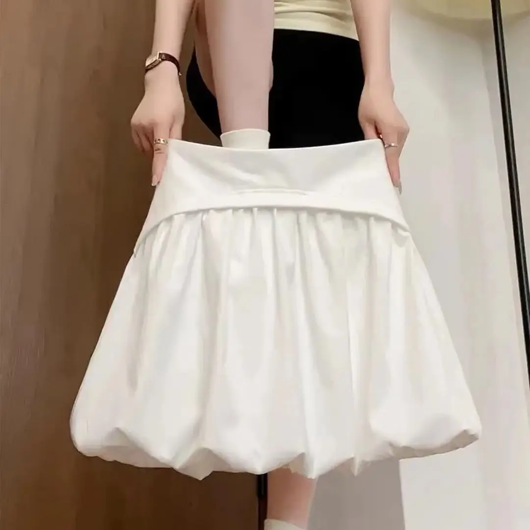 New flower bud skirt for women in summer 2026, high waist slimming A-line short skirt, fluffy half skirt
