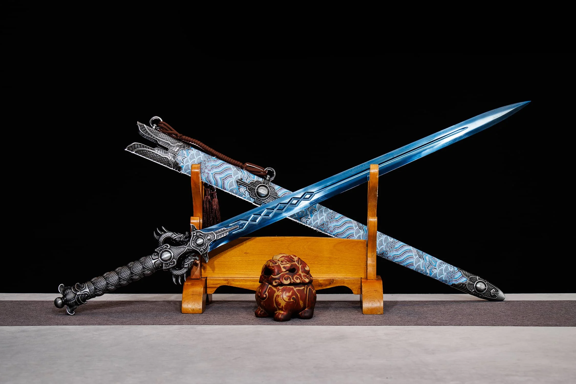 

110cm Double Dragon Evil Dragon Blue Real steel katana full tang Edge Cutting Battle Preparation Medieval Reconstruction Gift Kn