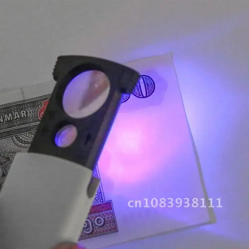 

LED Light Pocket Magnifying Glass 8x ABS Portable Pull-out Book Reading Jewelry Checking Magnifier