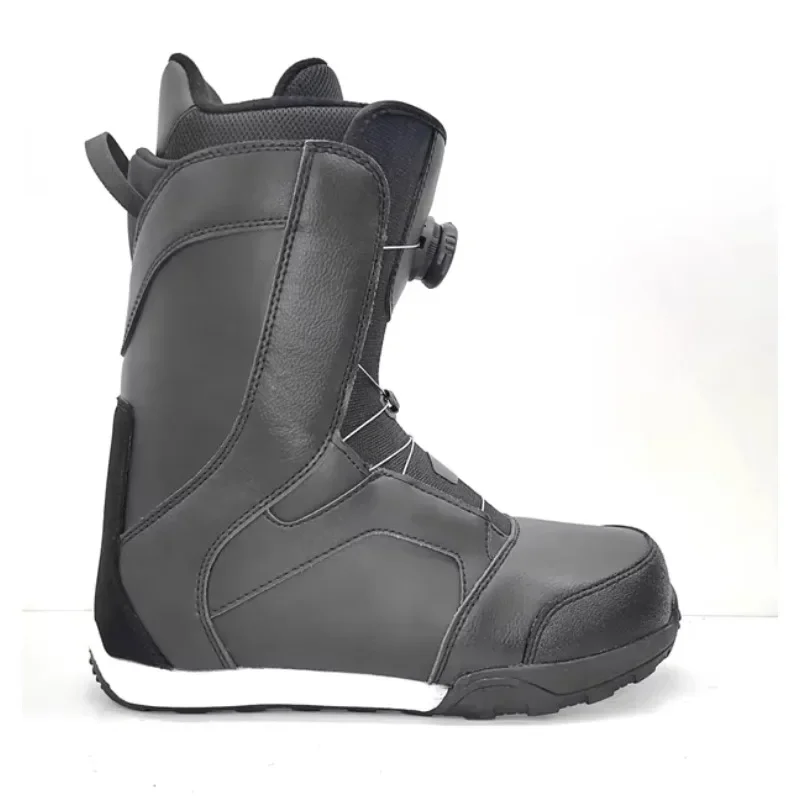 Autumn and winter outdoor multi-size snowboard ski boots are easy to wear