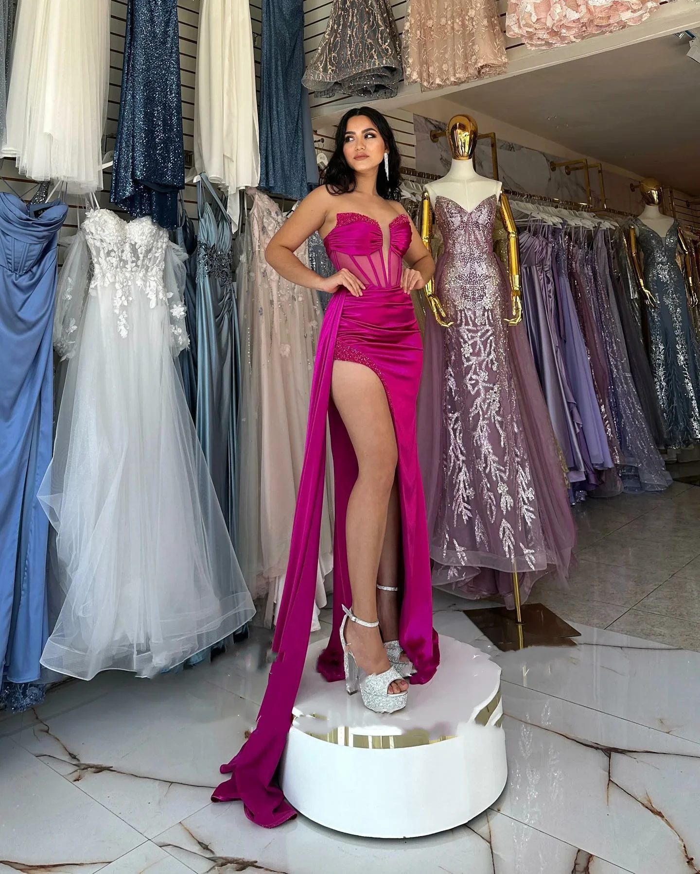 Flavinke Sexy Fuchsia Prom Dresses 2024 Strapless High Slit Sheer Neck Evening Dress Special Occasion Gown Vestidos De Noche