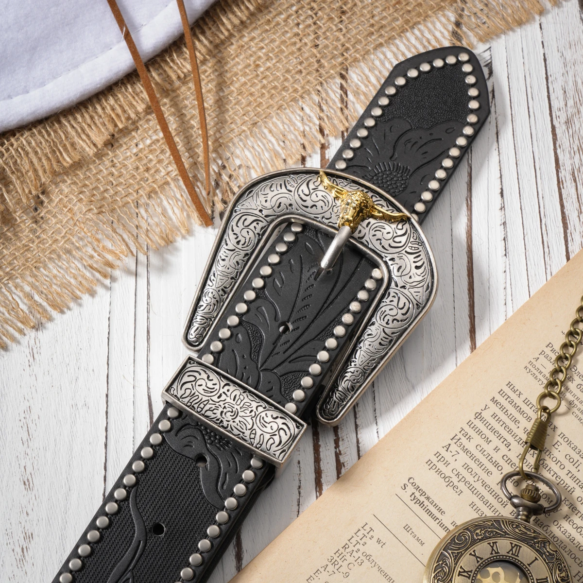 Western Cowboy PU Leather Belt - Men Waist Strap Bull Decoration Floral Engraved for Jeans