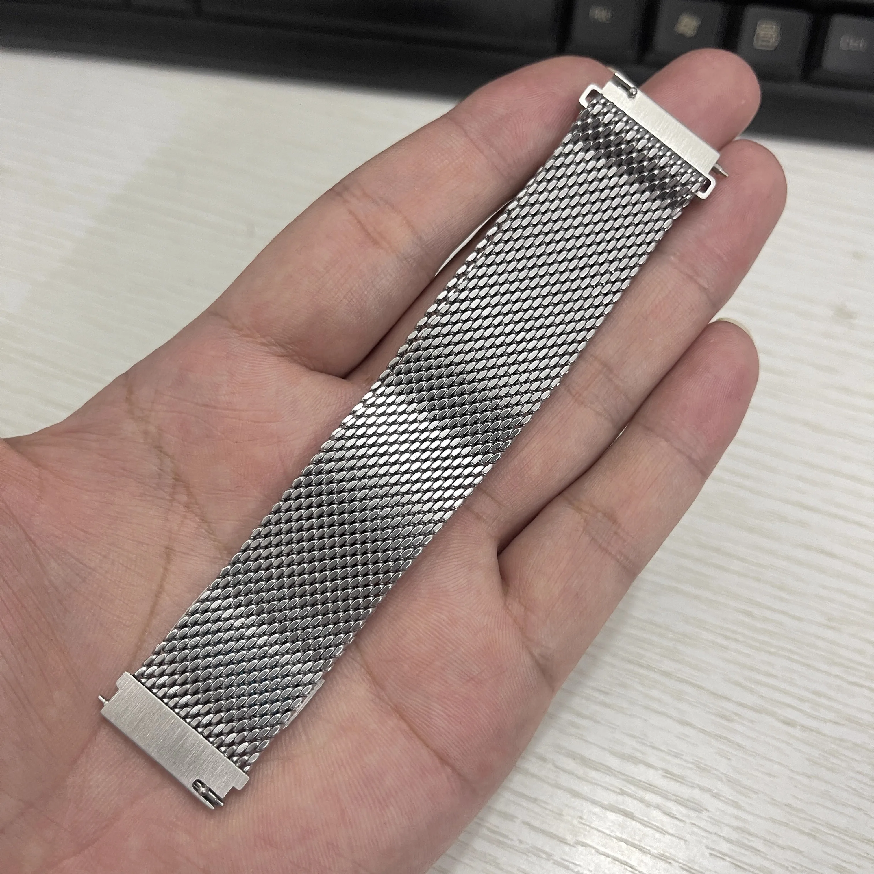 Milanese Loop Strap…